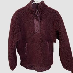 NWT Athleta Sherpa pullover - size XS